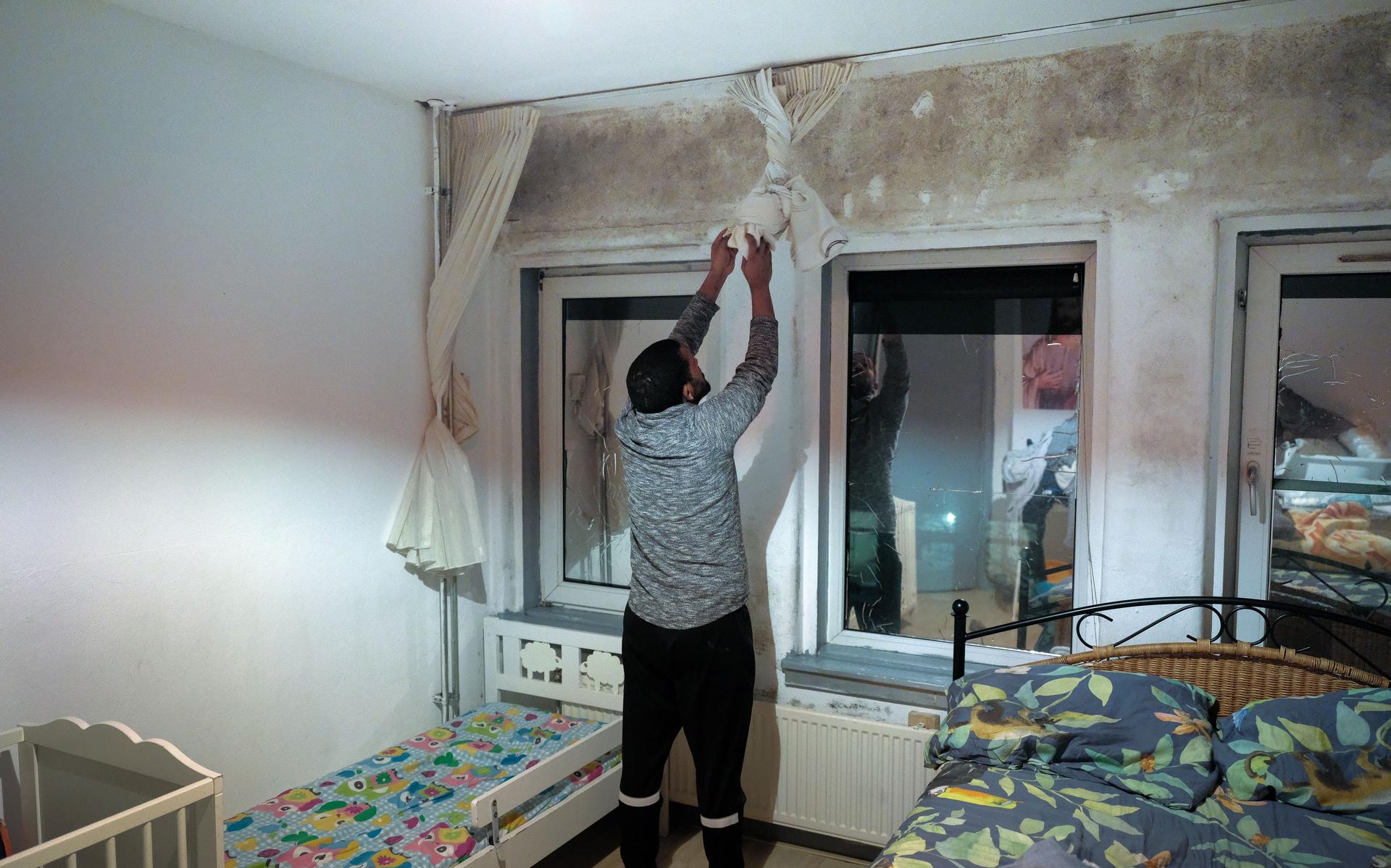 Als je huis zo vies is dat je leeft op allergiepillen. Huurder smeekt